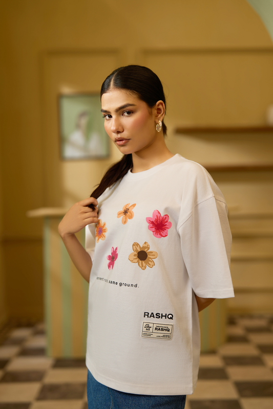 WHITE ARTISAN FLORAL T-SHIRT