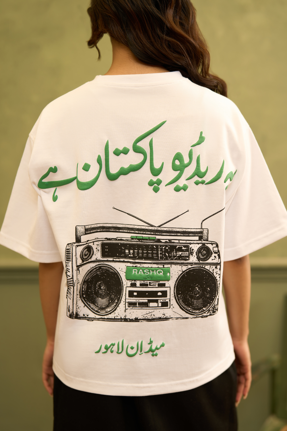 WHITE RADIO PAKISTAN T-SHIRT