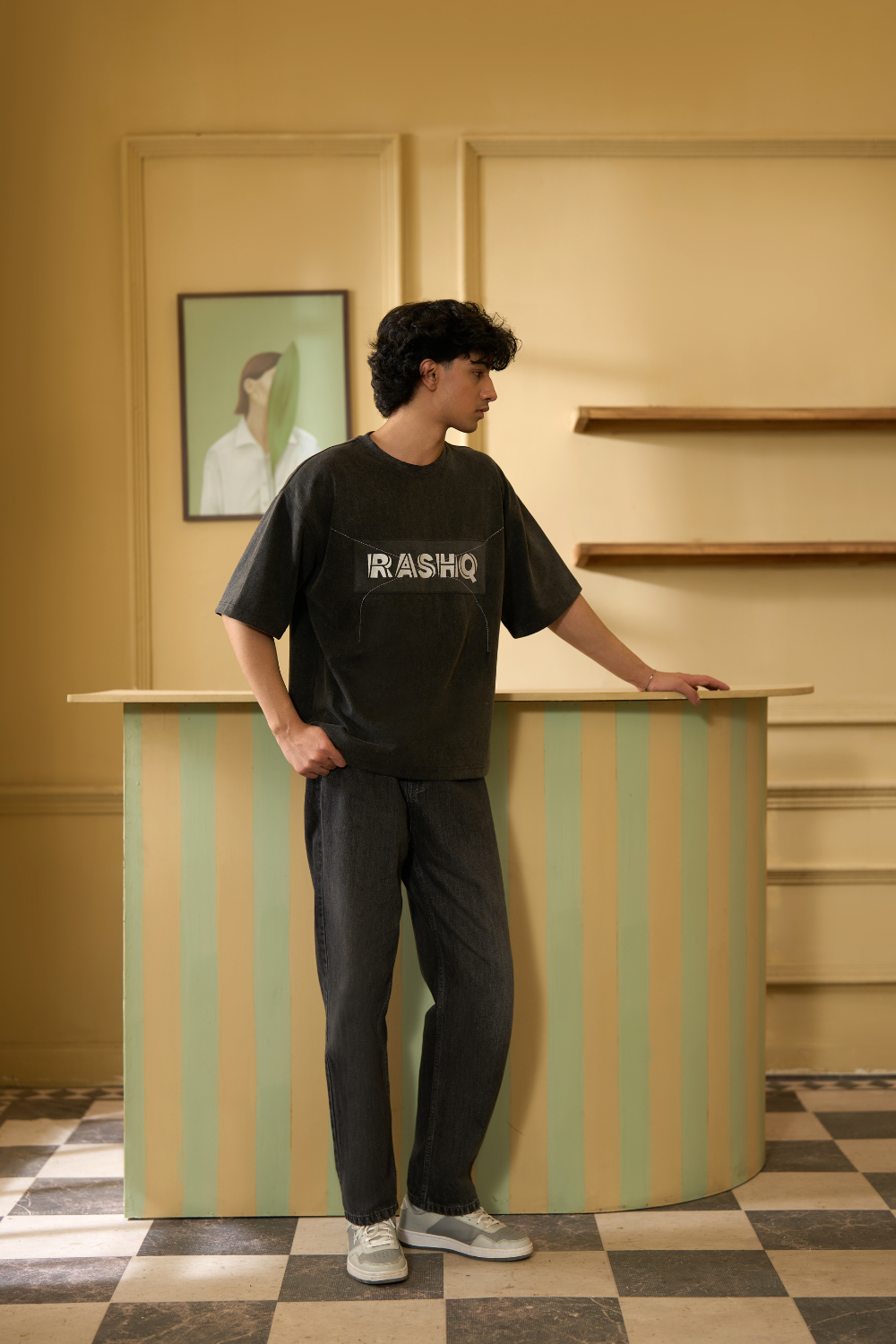 BLACK ACID WASH SIGNATURE T-SHIRT