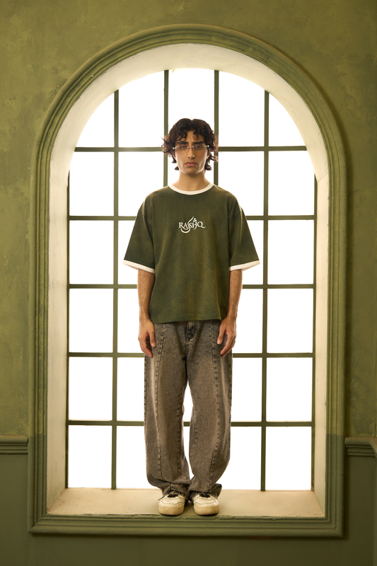 OLIVE ACID WASH MADE IN PAK
T-SHIRT