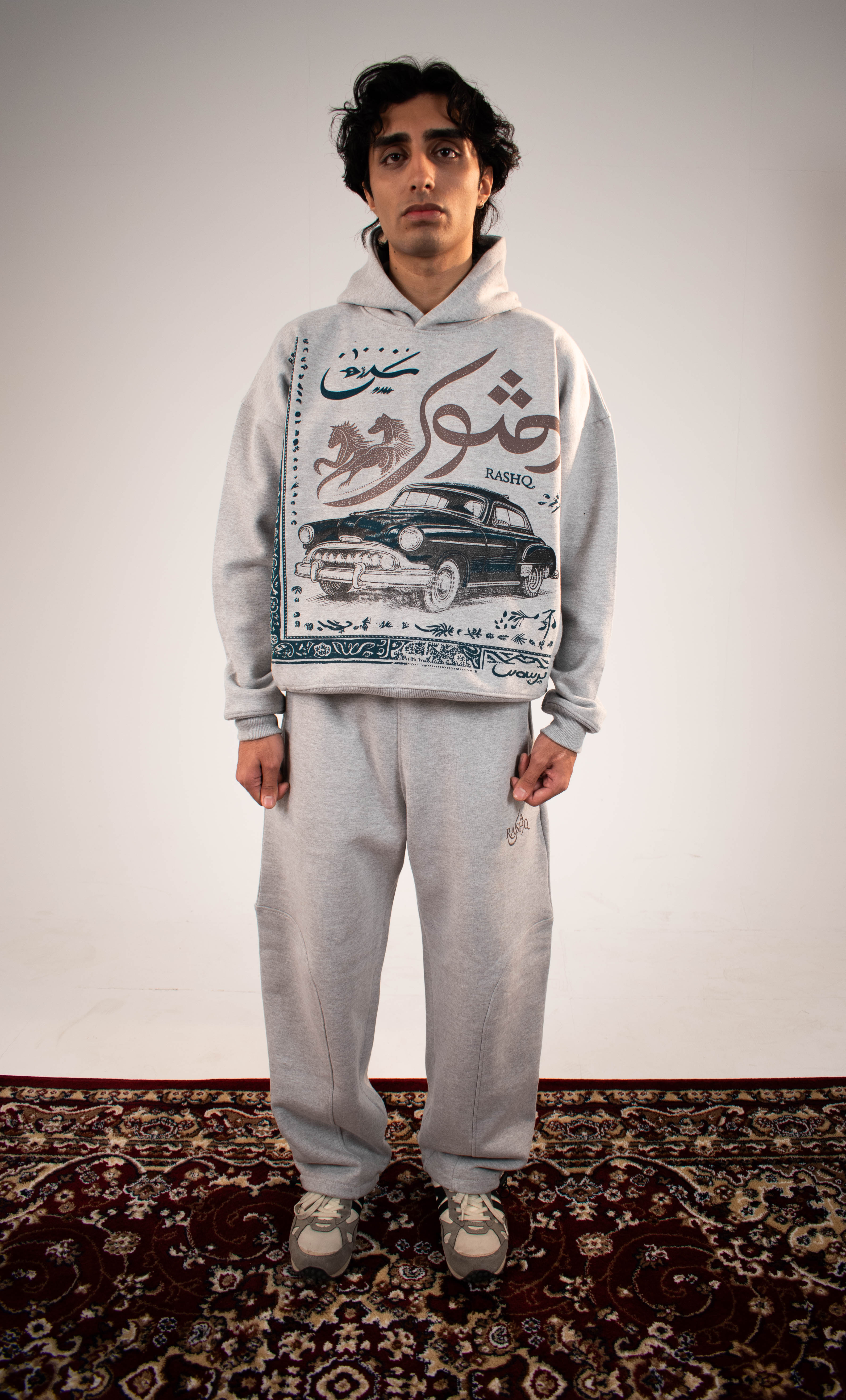 RETRO HERITAGE SWEATSUIT