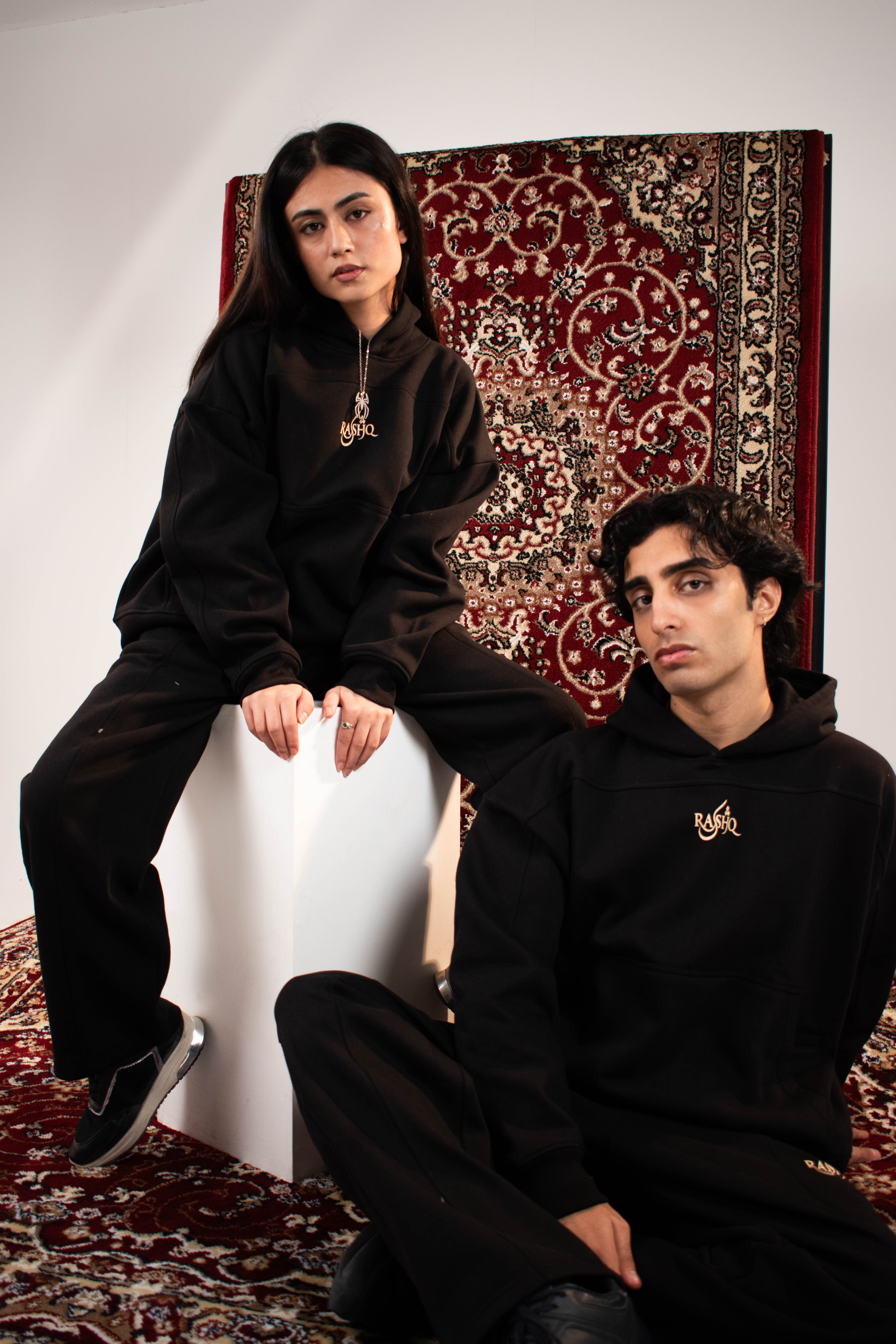 EQUESTRIAN HIDDEN POCKET SWEATSUIT